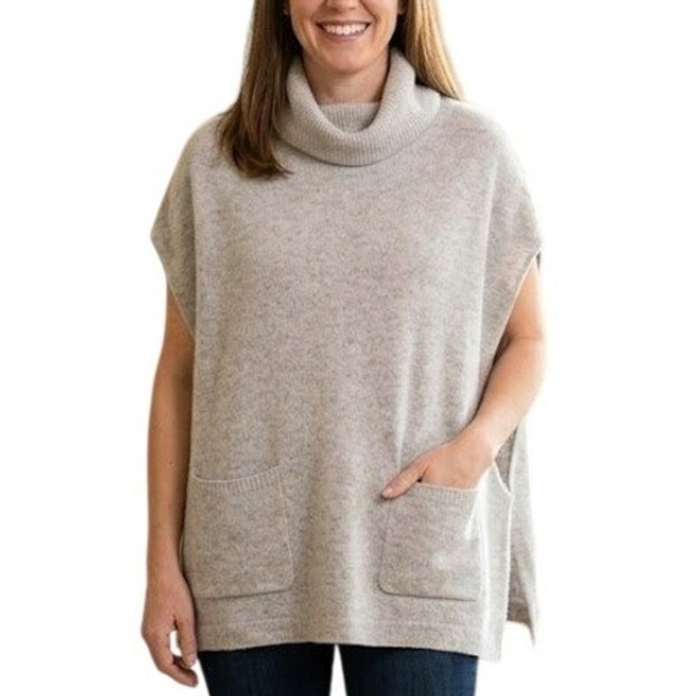 Tahari Merino Wool Cashmere Blend Turtleneck Poncho Vest Gray One Size RN75343